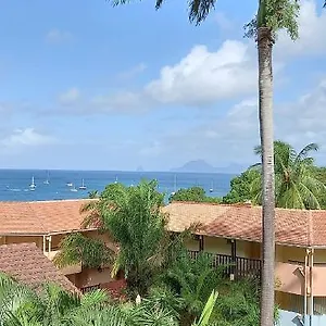 studio-vue-mer-anse-caritan-a-200m-de-la-plage.comcaribbean.com/