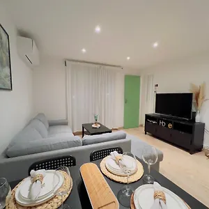 superbe-t3-sejour-marseille-clim-2-balcons-timone.fr-provencehotel.com/